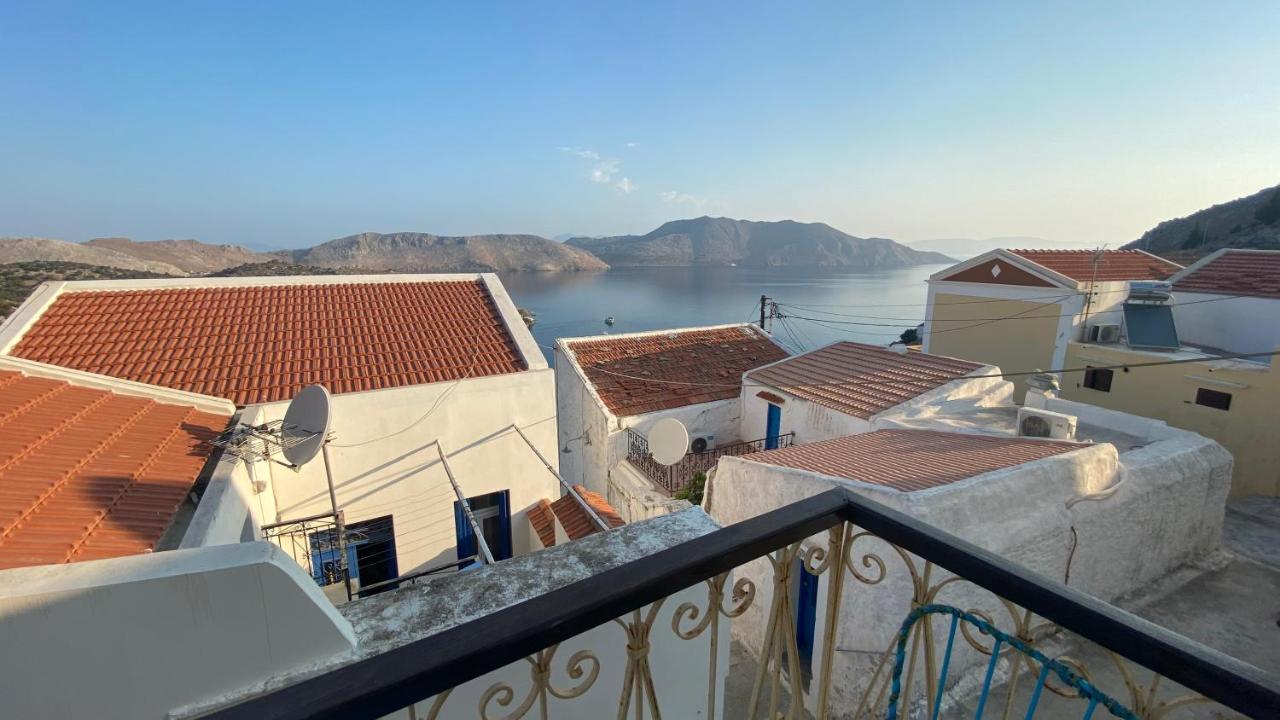 Kleopatra Sweet Home Symi Exteriör bild