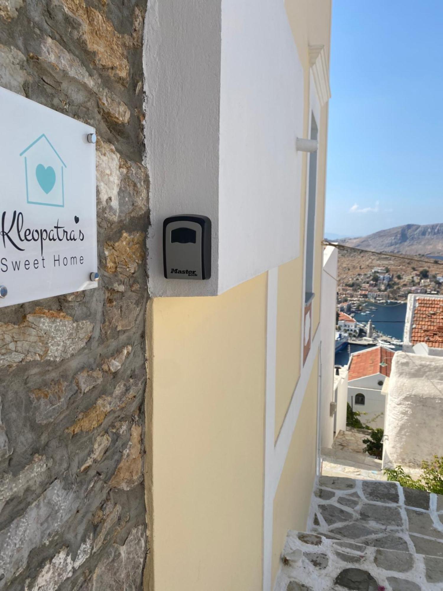 Kleopatra Sweet Home Symi Exteriör bild