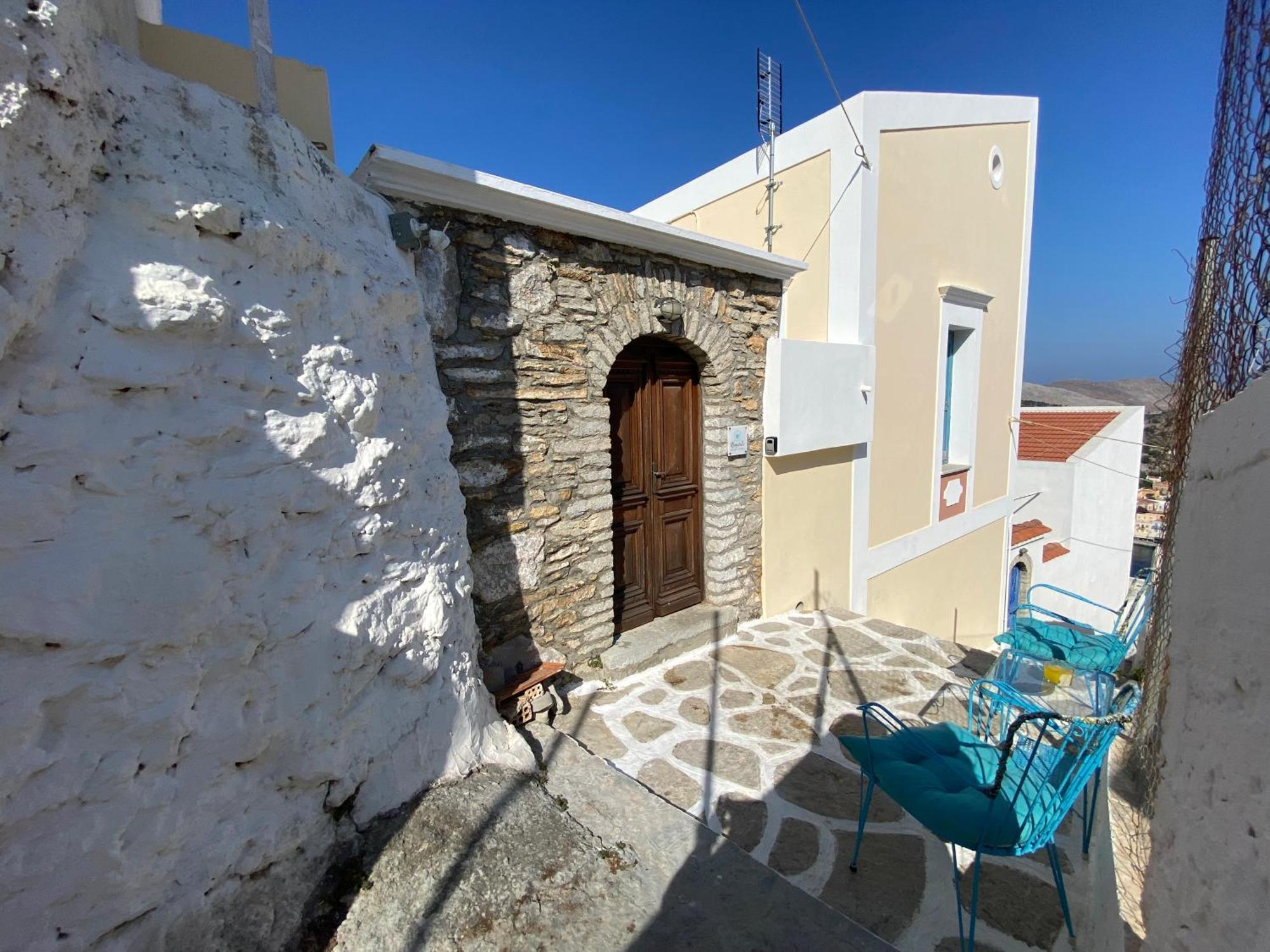 Kleopatra Sweet Home Symi Exteriör bild