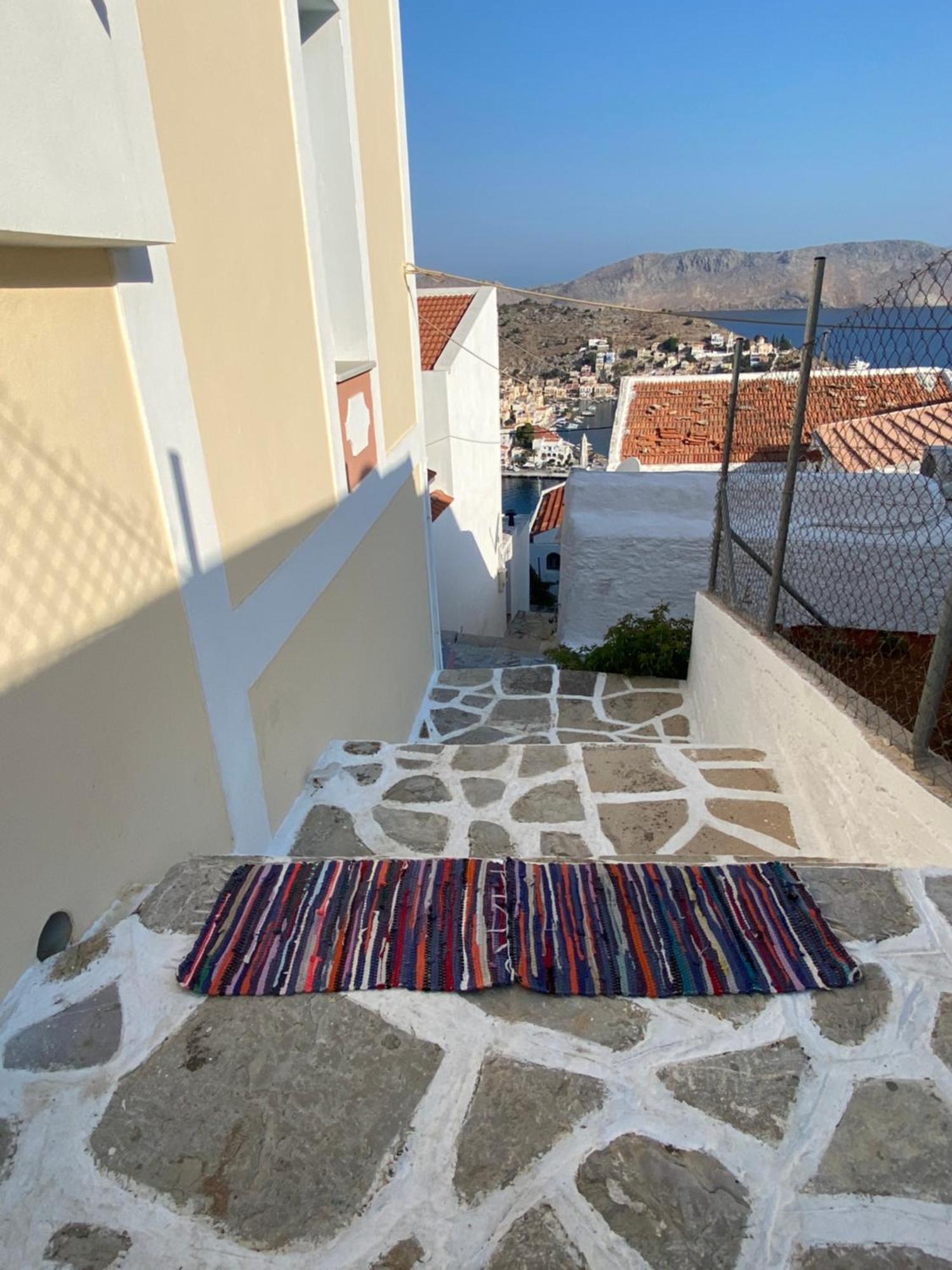 Kleopatra Sweet Home Symi Exteriör bild